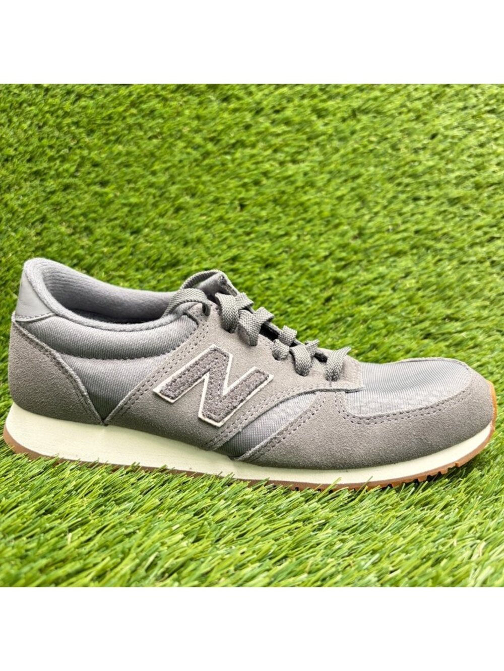 New Balance 420 Womens Size 6 Gray White Athletic Running Walking Shoes Sneakers